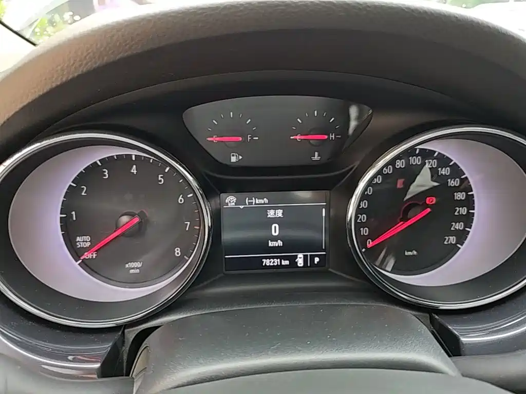 Buick Verano — миниатюра 12