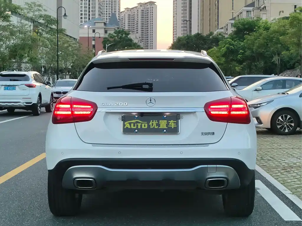 Mercedes-Benz GLA — миниатюра 5