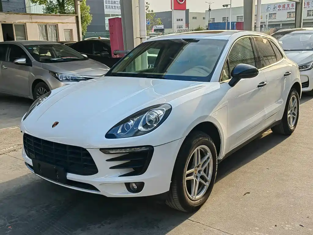 Купить Porsche Macan