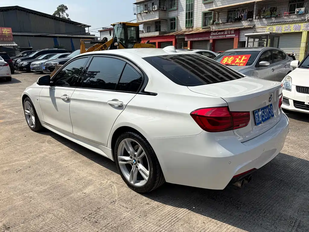 BMW 3 Series — миниатюра 7