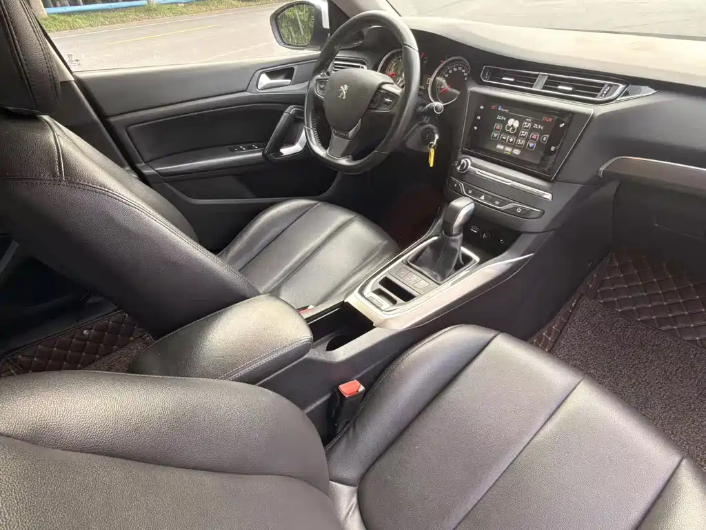 Peugeot 408 — миниатюра 3