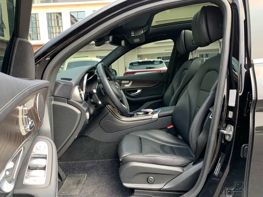 Mercedes-Benz GLC — миниатюра 14