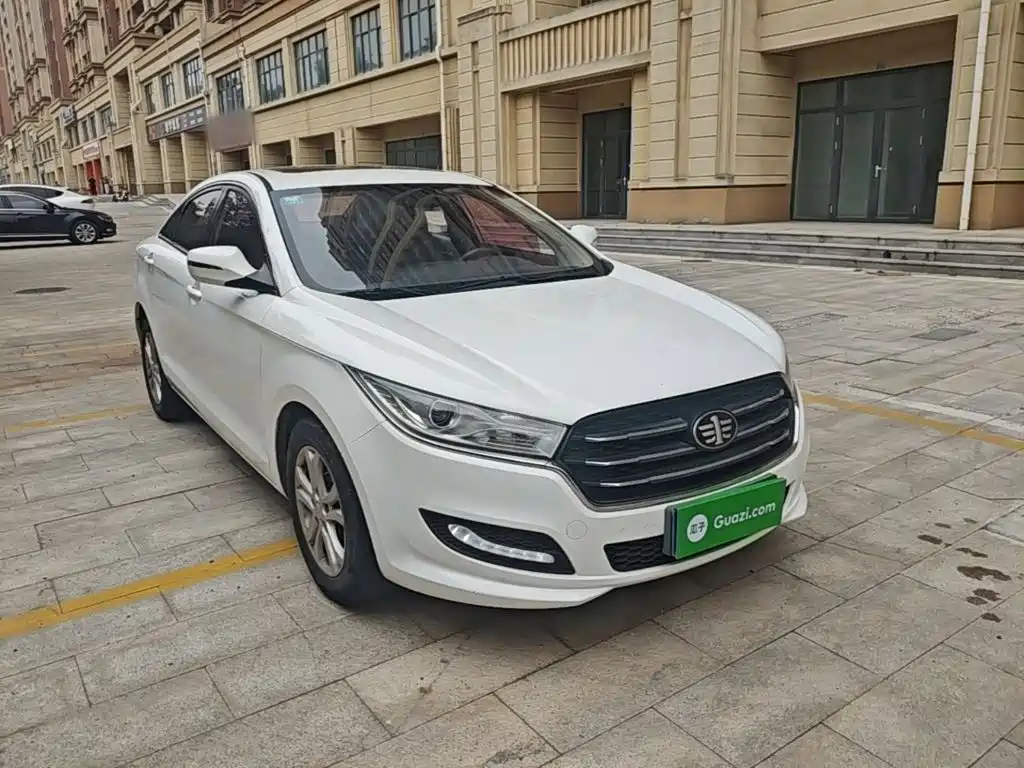 Bestune B50 — миниатюра 4