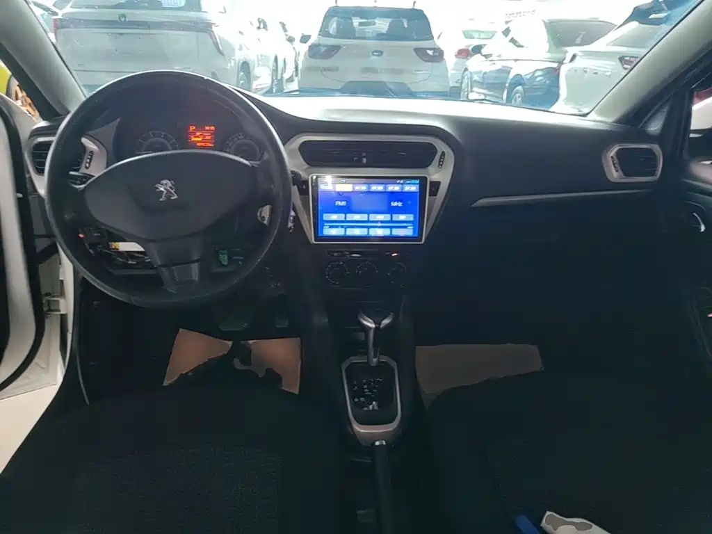 Peugeot 301 — миниатюра 10