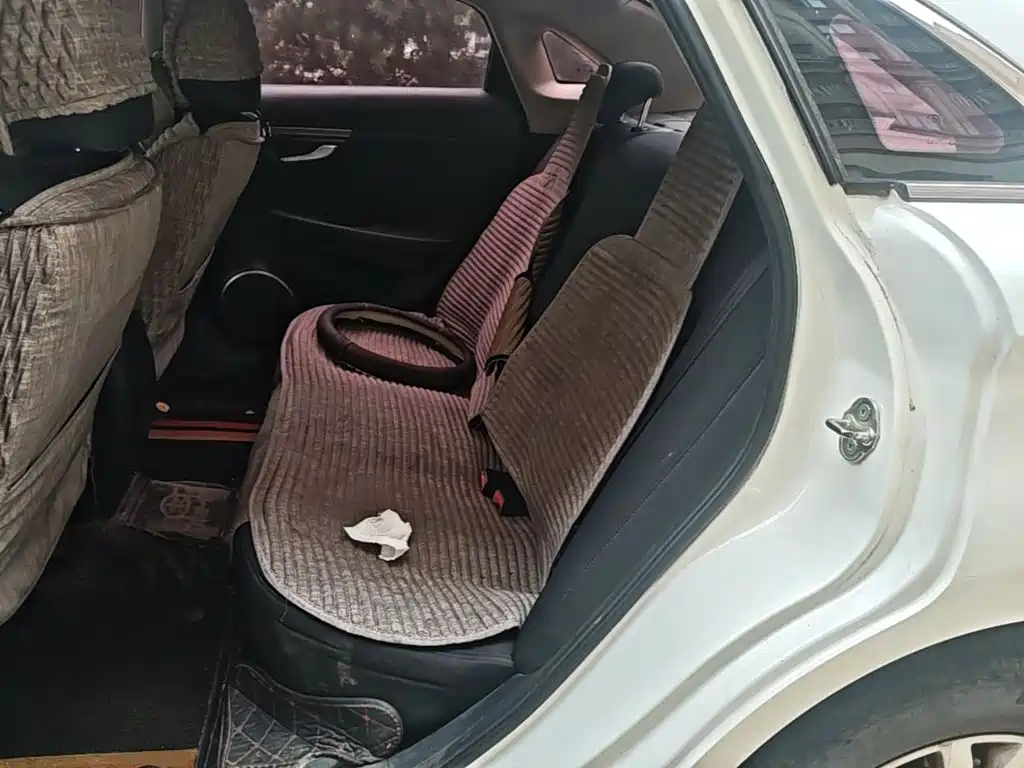 Bestune B50 — миниатюра 17
