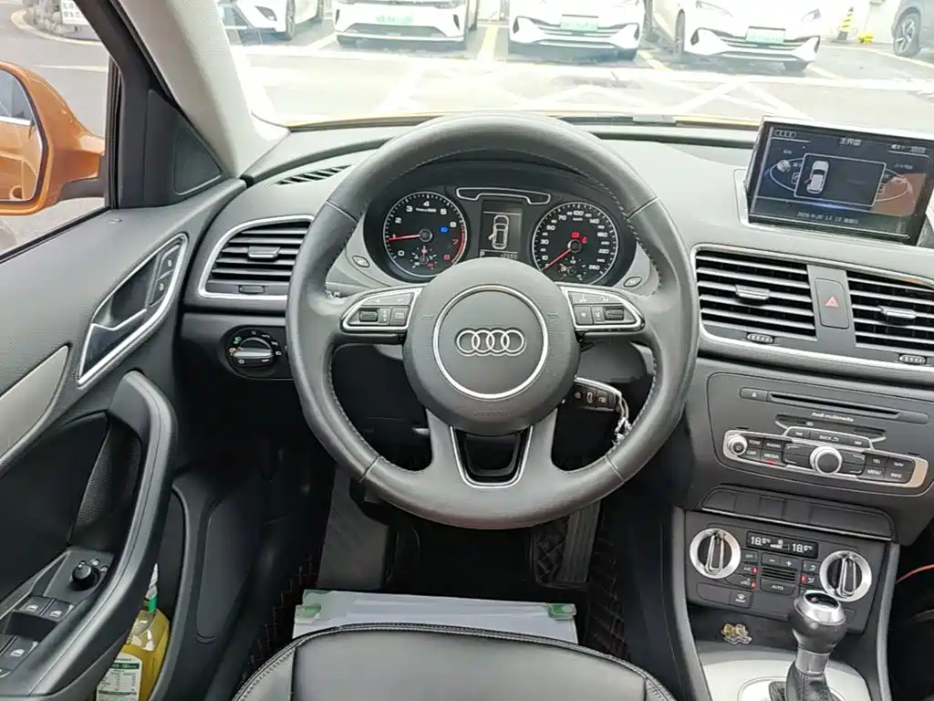 Audi Q3 — миниатюра 11