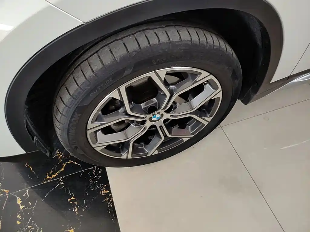 BMW X1 — миниатюра 23