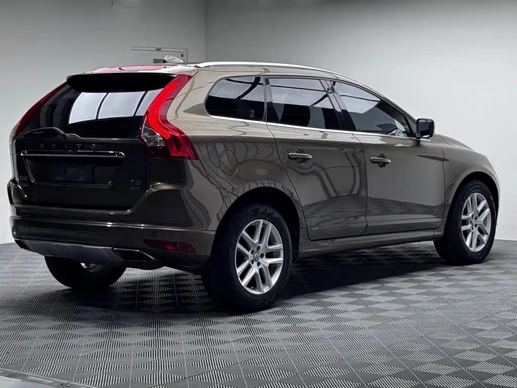 Volvo XC60 — миниатюра 7