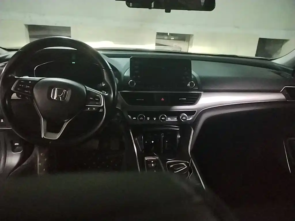 Honda Accord — миниатюра 5