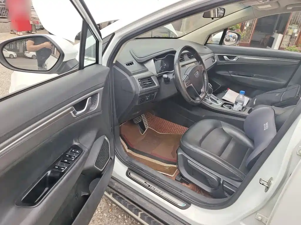 Geely Emgrand GS — миниатюра 12