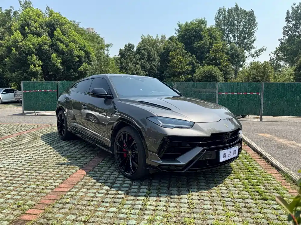 Lamborghini Urus — миниатюра 4