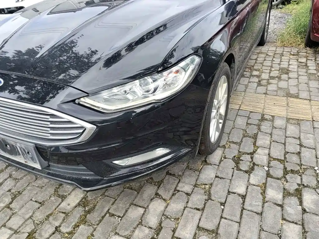 Ford Mondeo — миниатюра 24