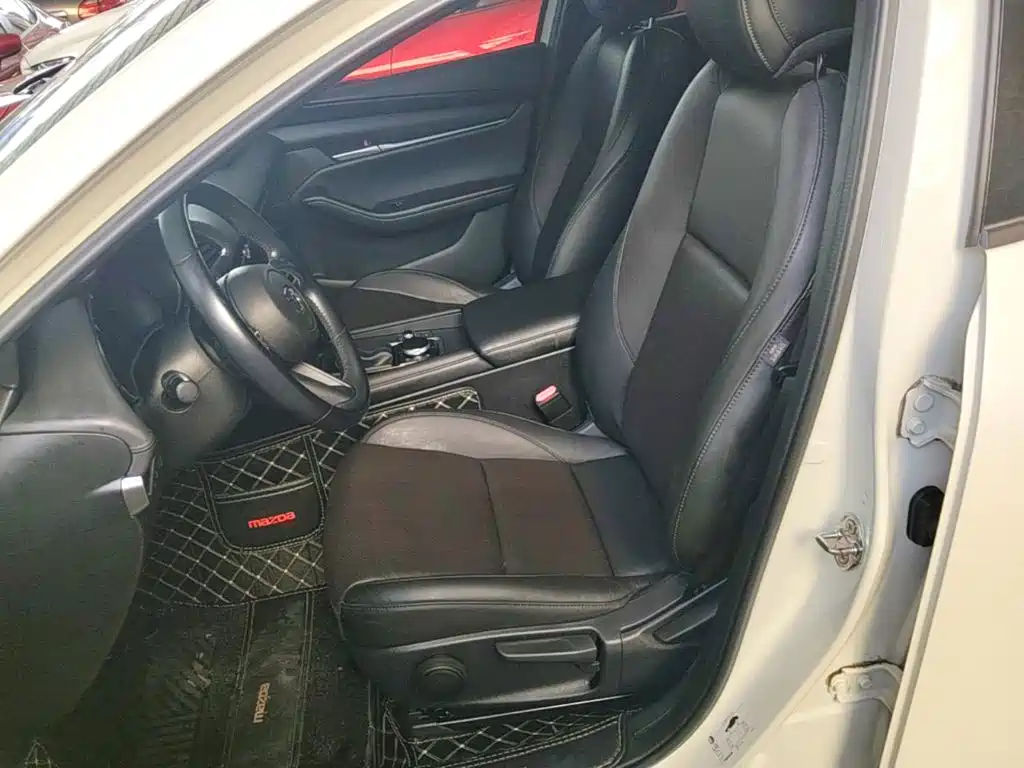 Mazda 3 Axela — миниатюра 15