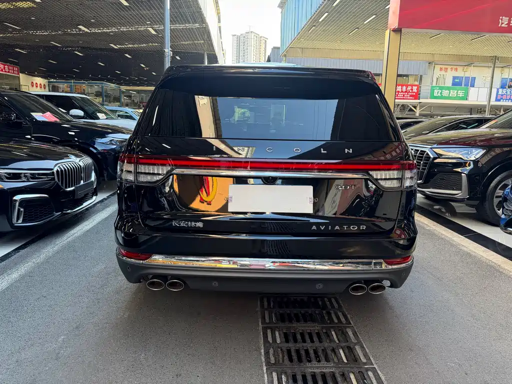 Lincoln Aviator — миниатюра 5