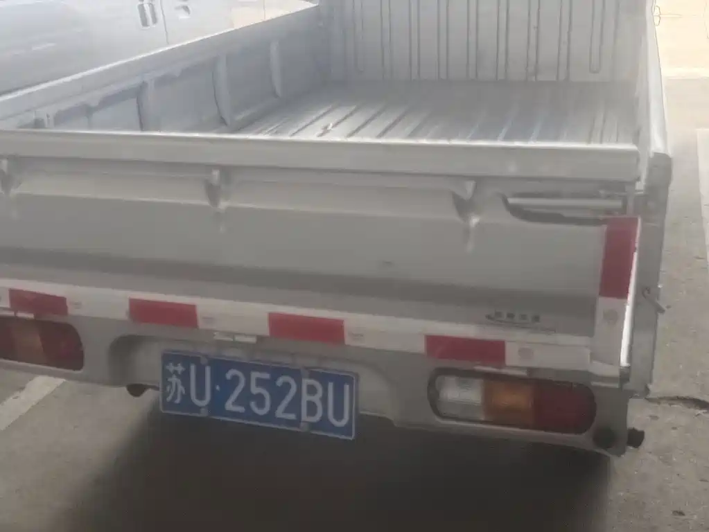 Wuling Zhiguang Mini Truck — миниатюра 11
