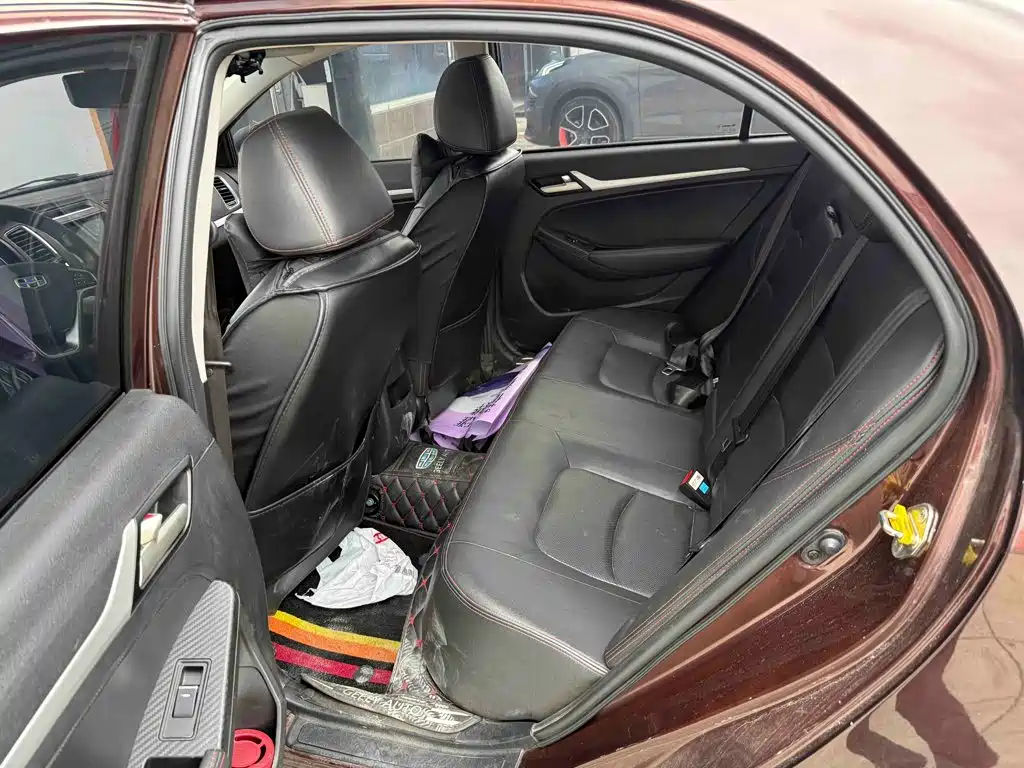 Geely Vision — миниатюра 8