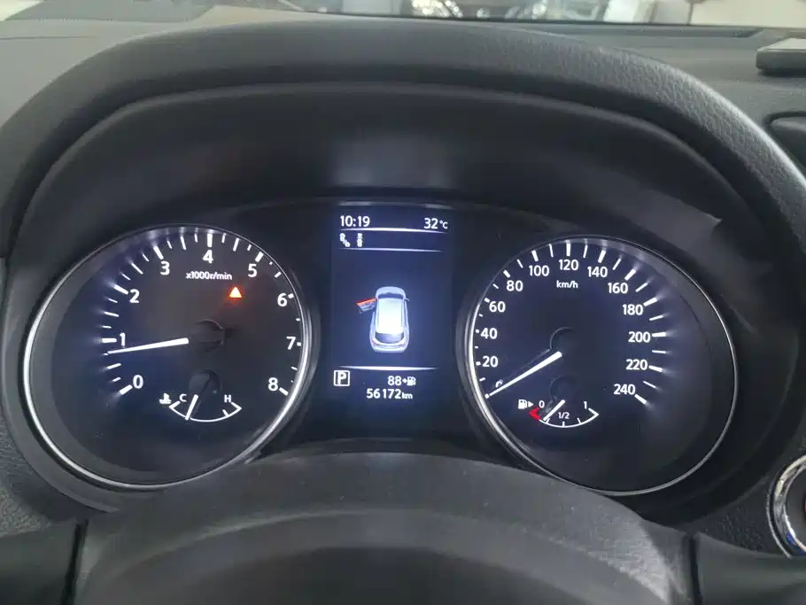 Nissan Qashqai — миниатюра 14