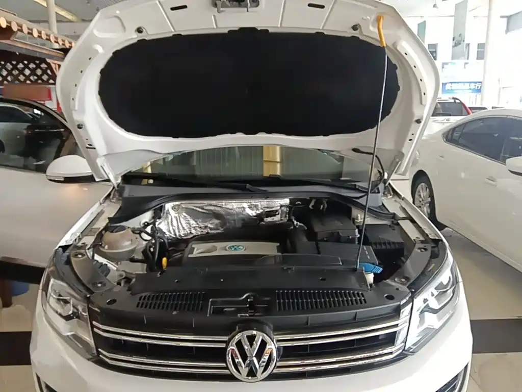 Volkswagen Tiguan — миниатюра 20