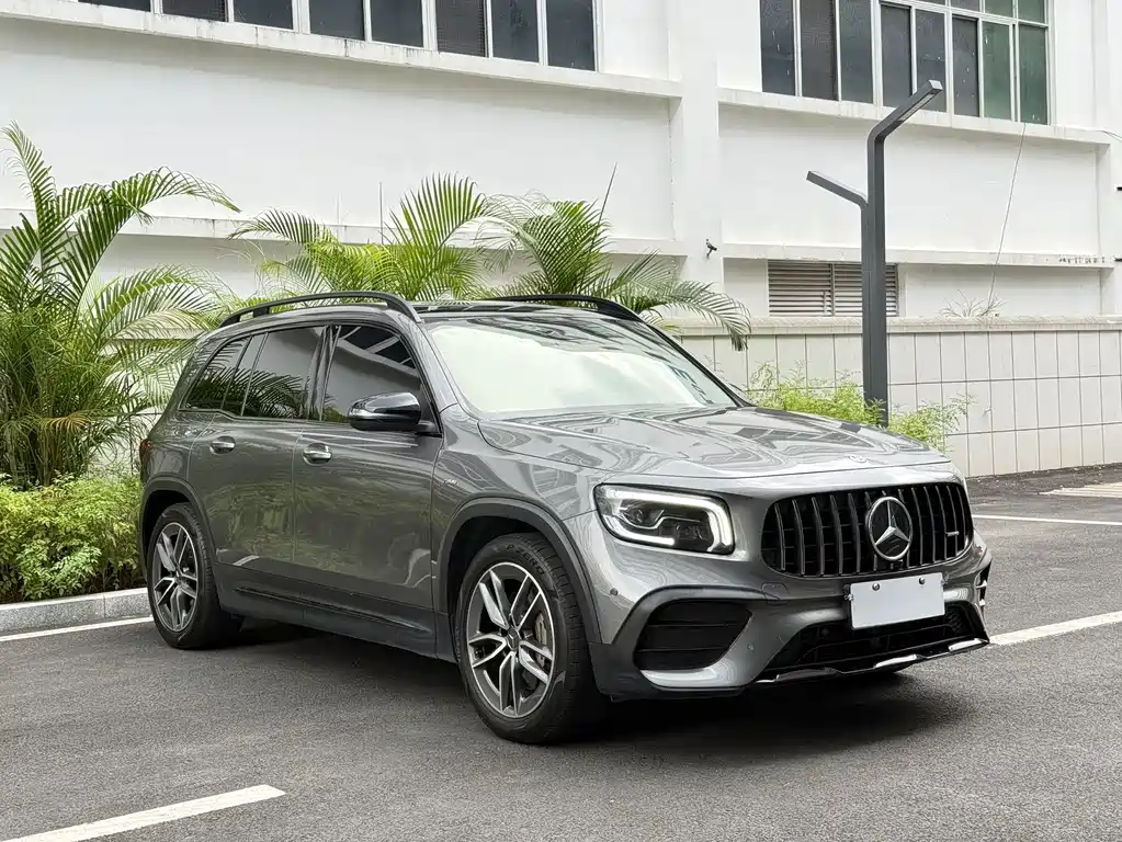 Mercedes-Benz GLB AMG — миниатюра 3