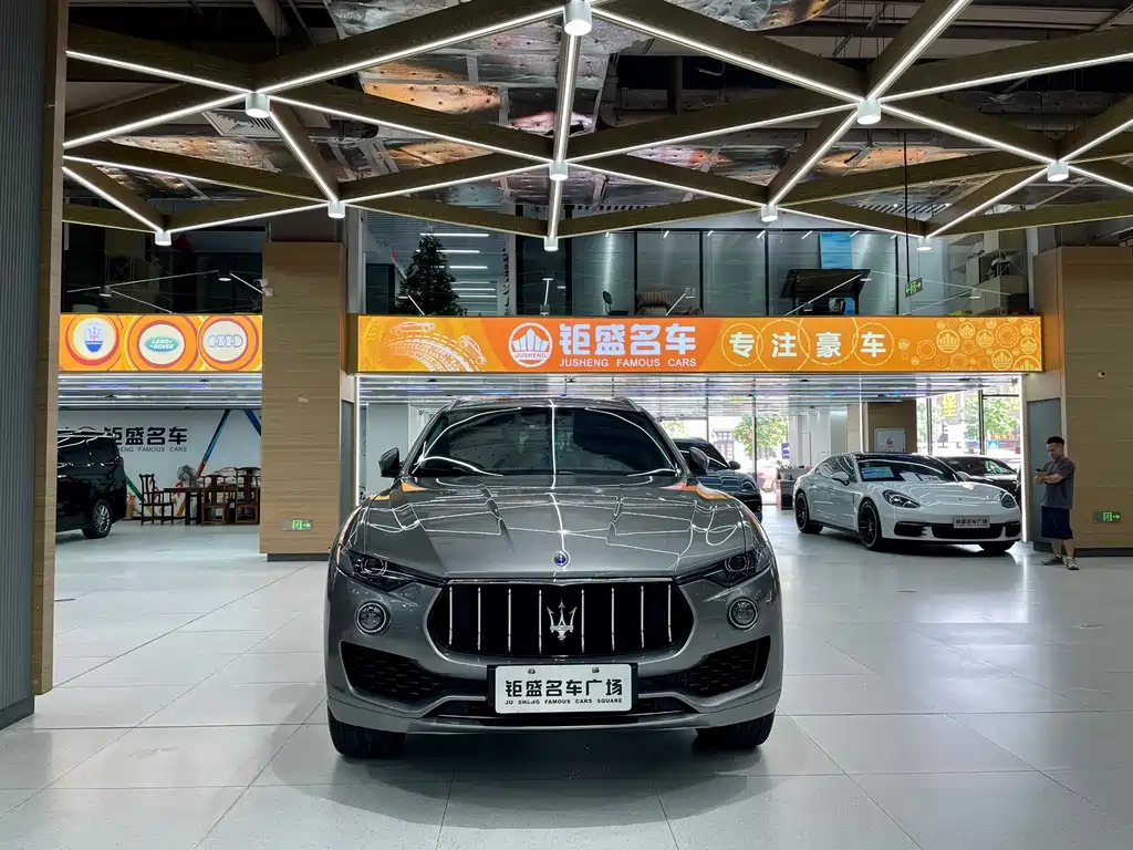 Maserati Levante — фотографии объявления, Фото 3