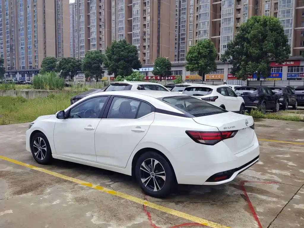 Nissan Teana — миниатюра 9