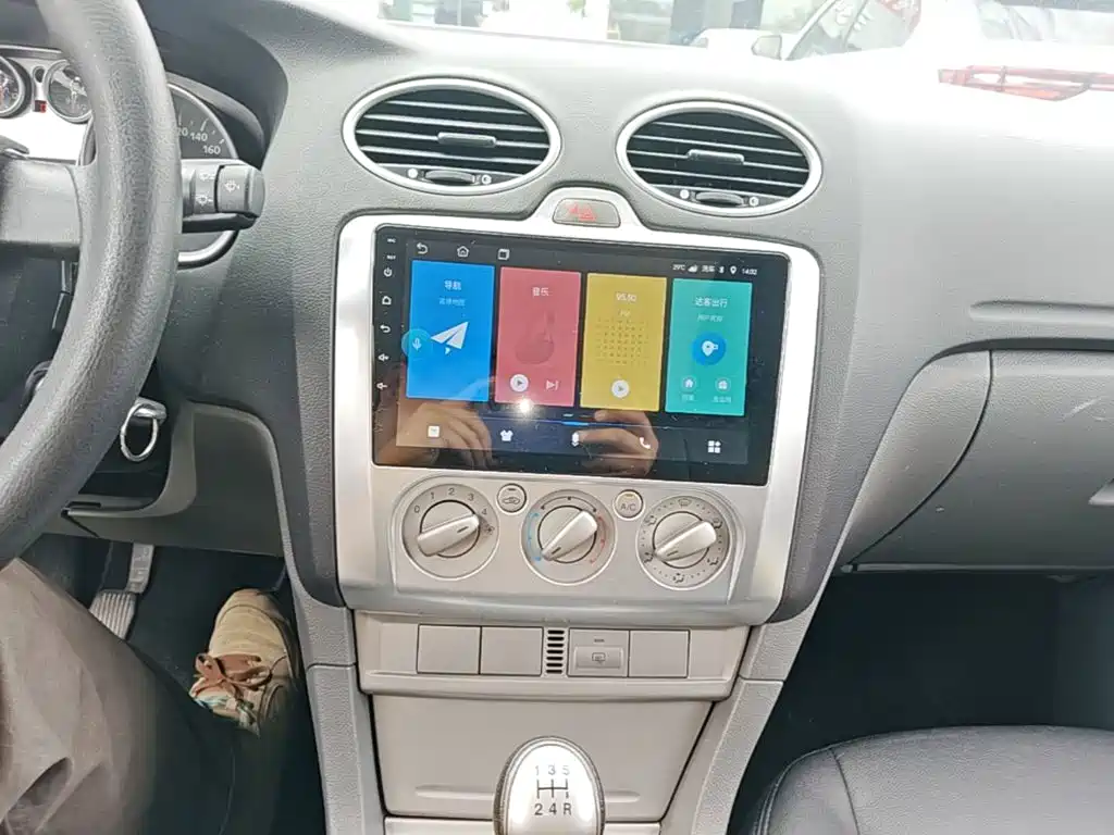 Ford Focus — миниатюра 13