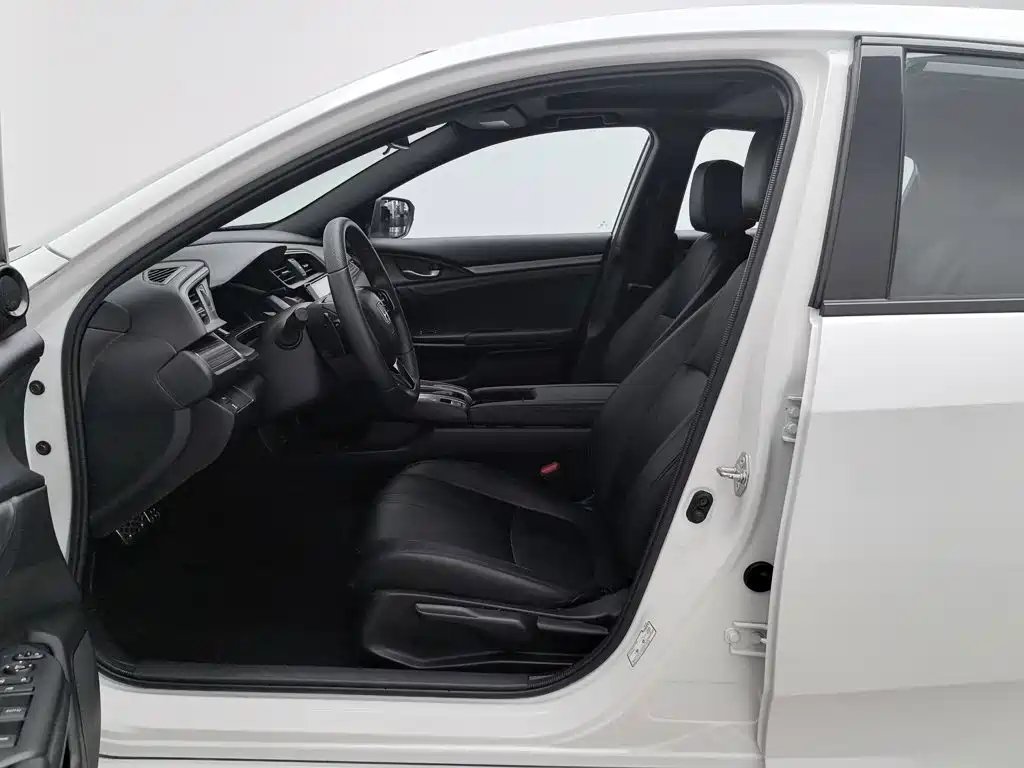 Honda Civic — миниатюра 10
