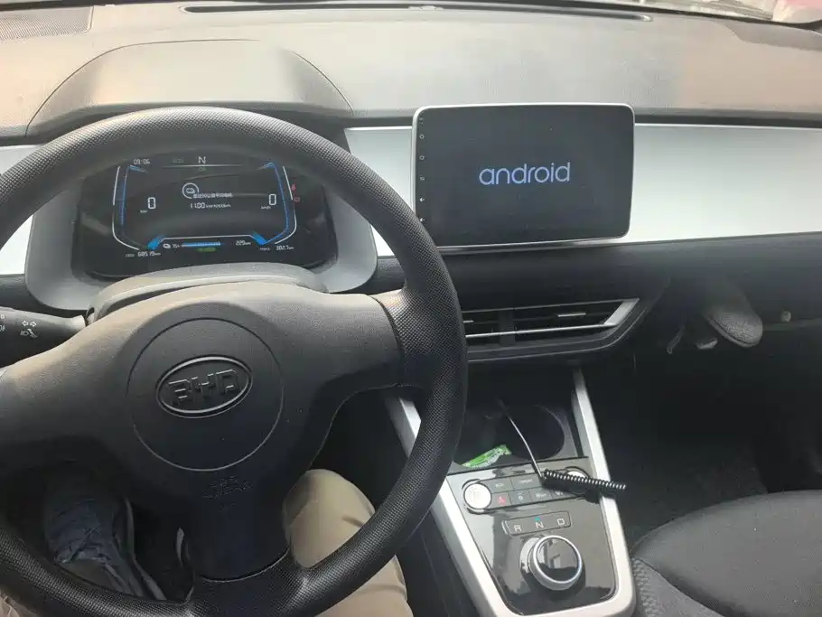BYD e1 — миниатюра 12