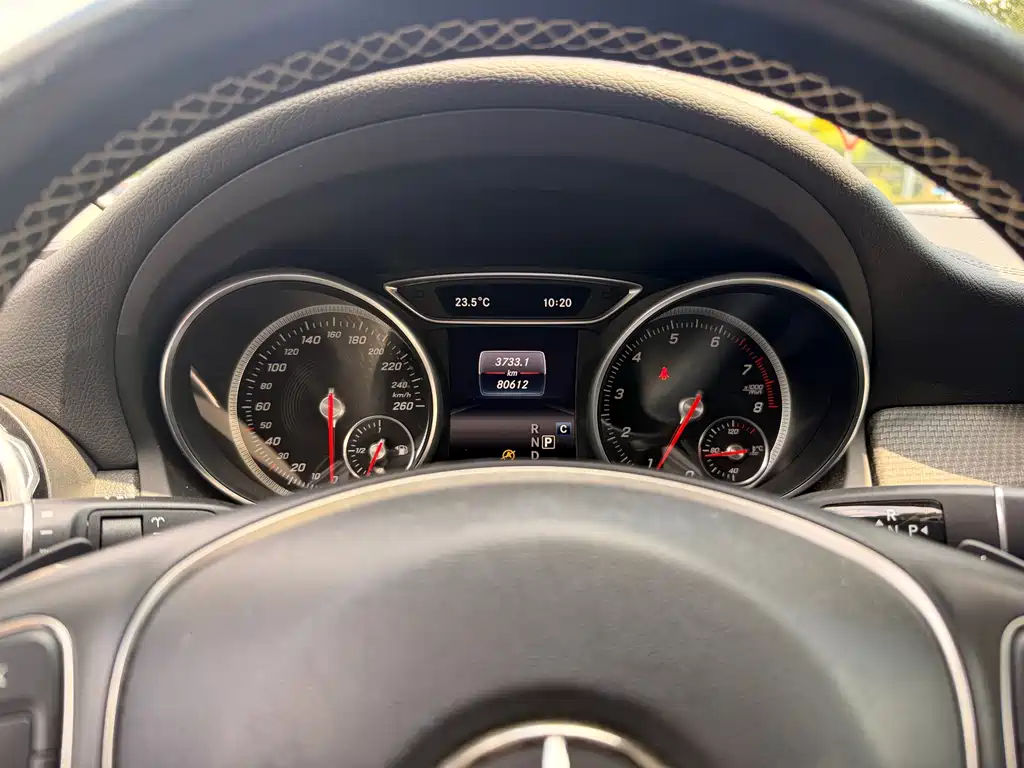 Mercedes-Benz GLA — миниатюра 4