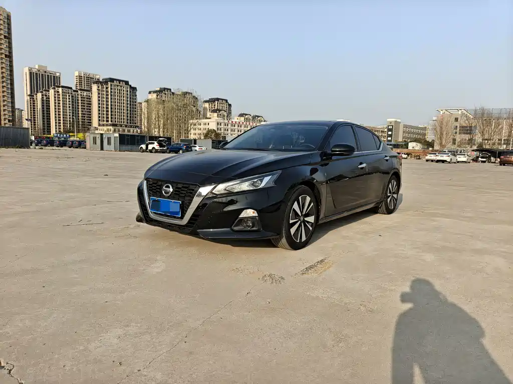 Nissan Teana 2021