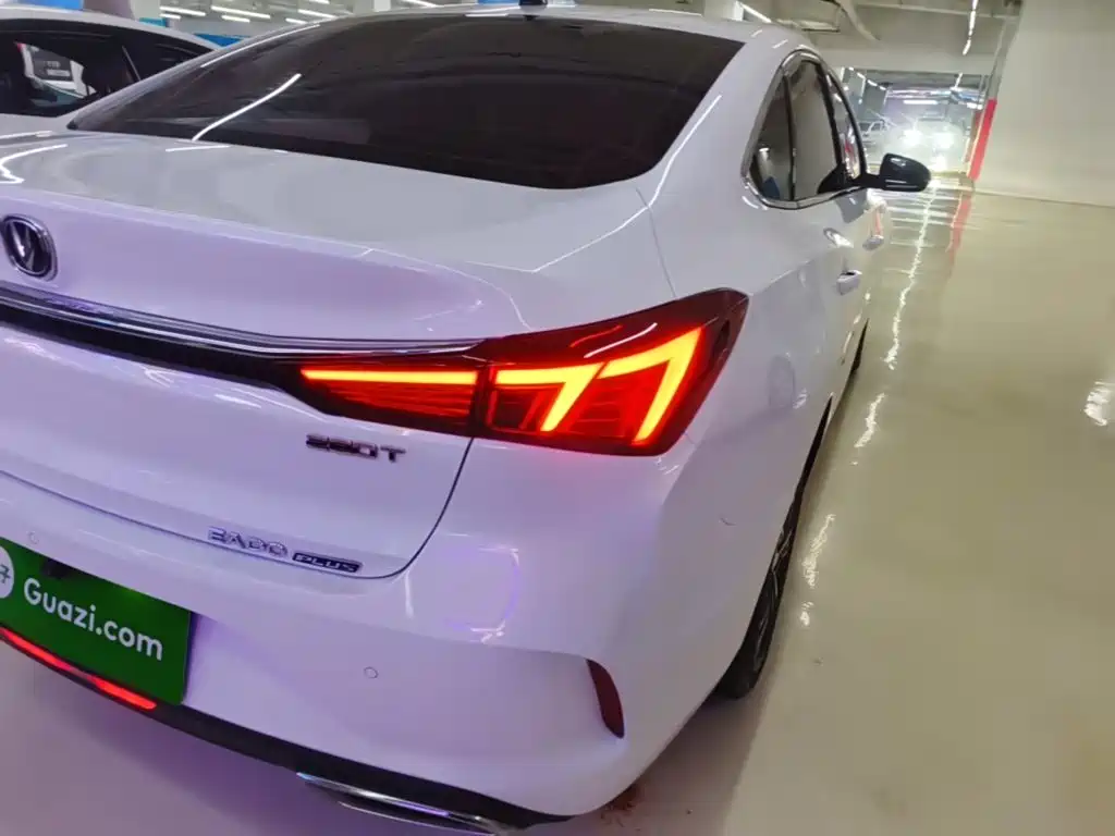 Changan Eado — миниатюра 8