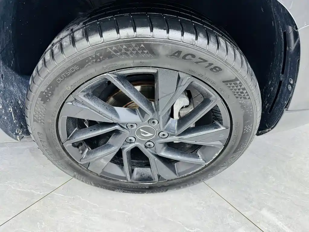Jetta VS7 — миниатюра 15