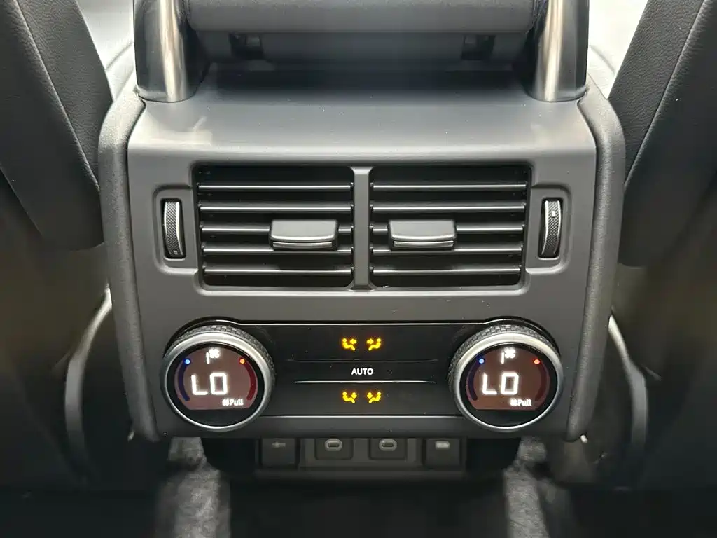 Land Rover Discovery — миниатюра 16