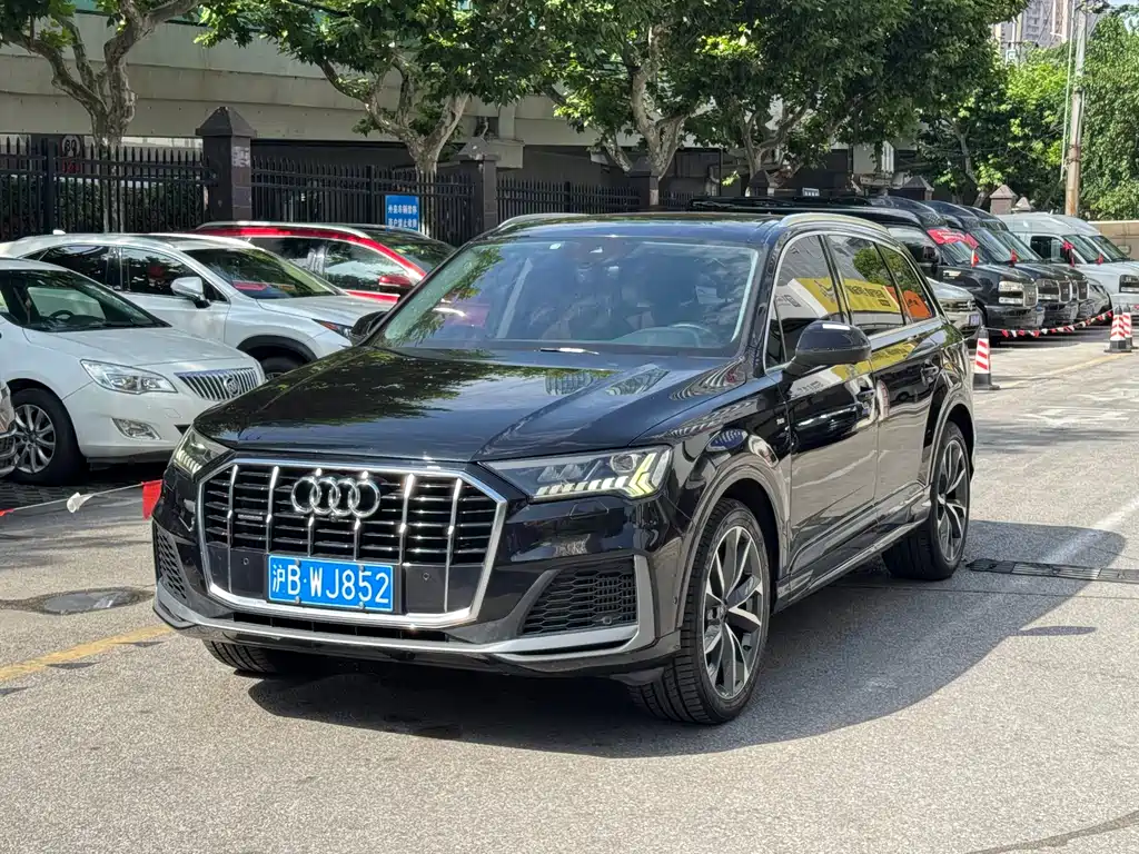 Audi Q7 2021 55 TFSI quattro S line Sport