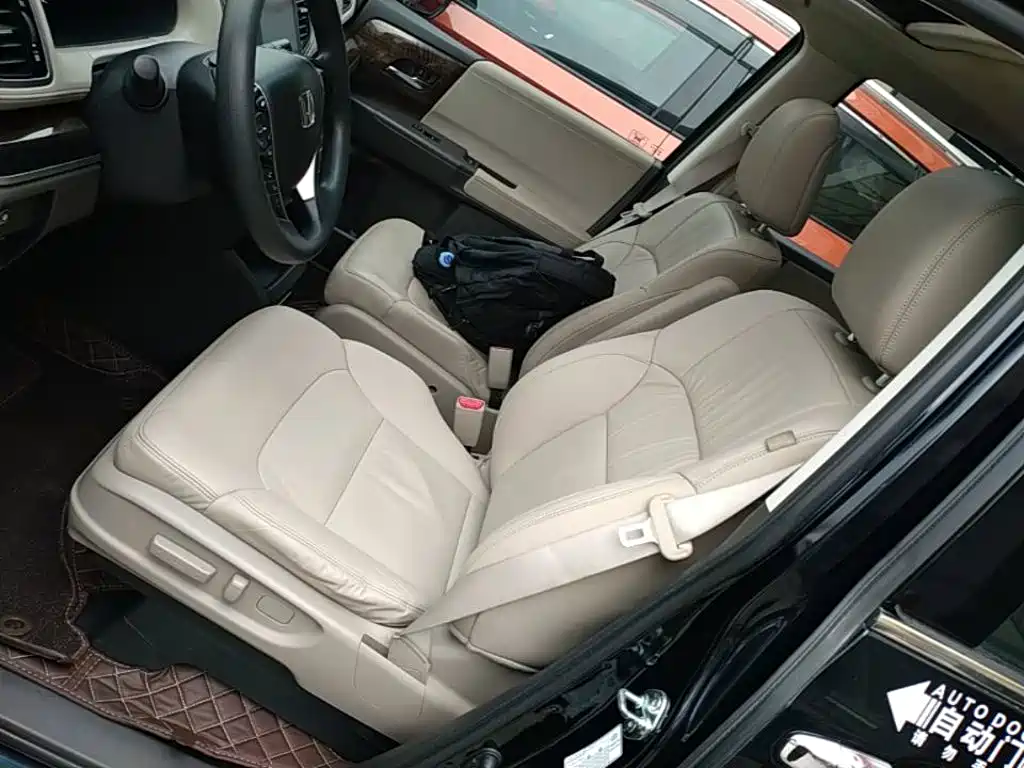 Honda Odyssey — миниатюра 15
