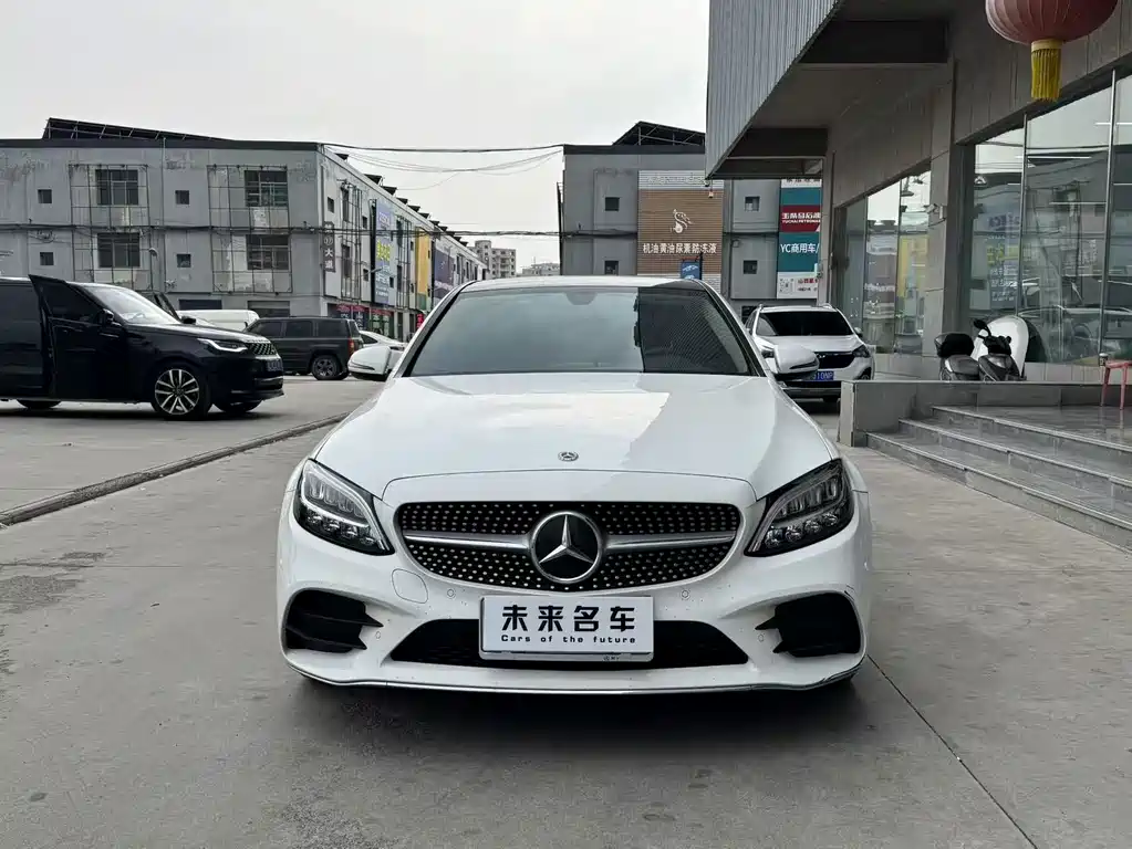 Mercedes-Benz C-Class — миниатюра 2