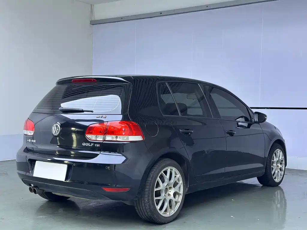 Volkswagen Golf — миниатюра 6