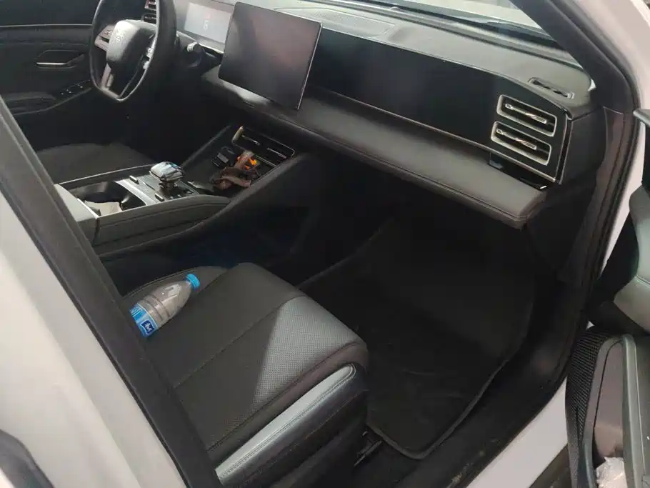 BYD Qin L — миниатюра 8