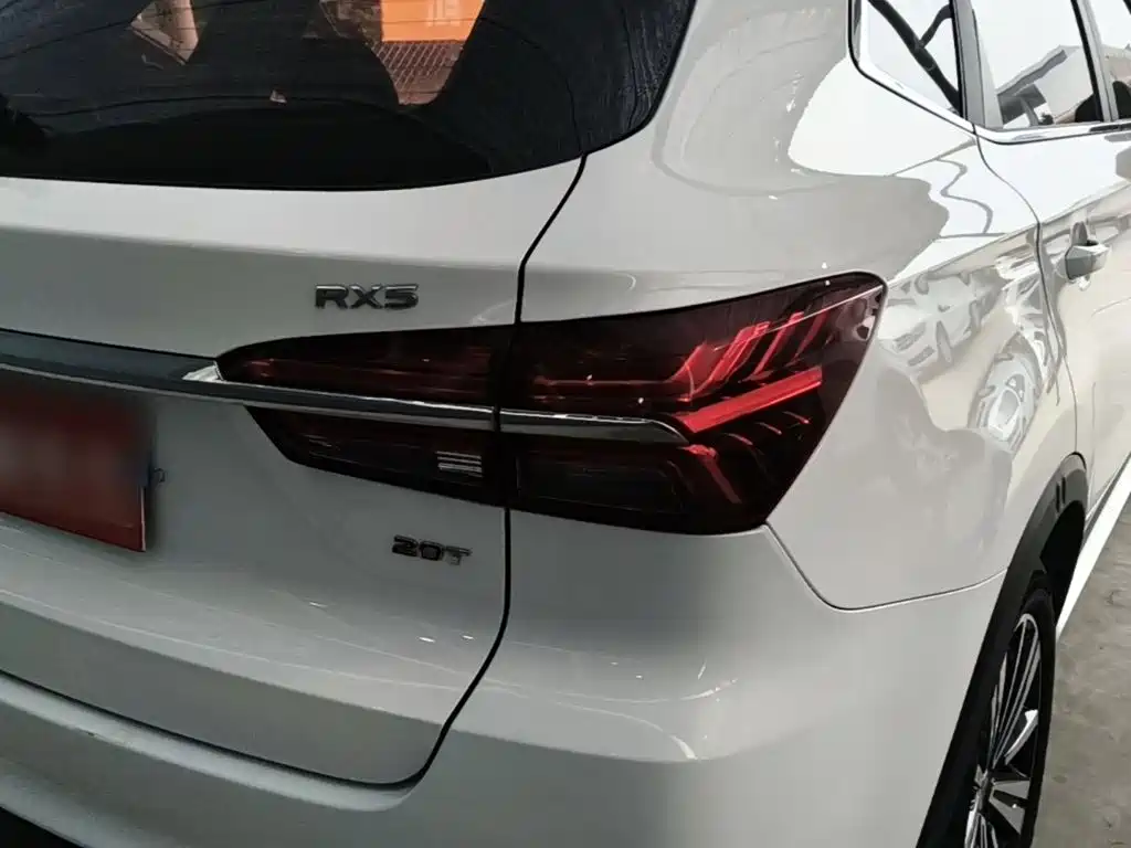 Roewe RX5 — миниатюра 8