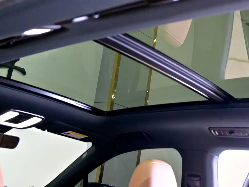 Li Auto Li ONE — миниатюра 22
