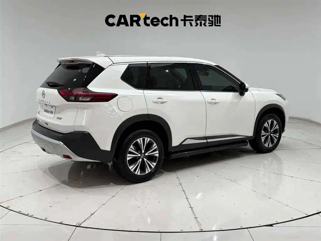 NISSAN QIJUN