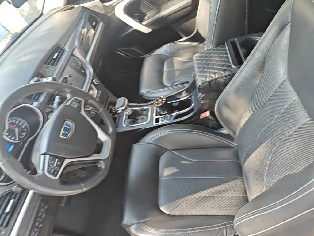Geely Emgrand — миниатюра 15