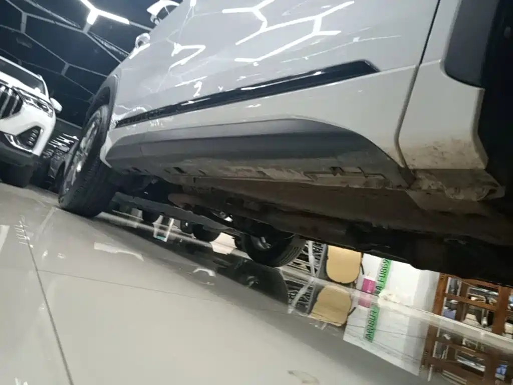 Exeed Zhaofeng — миниатюра 21