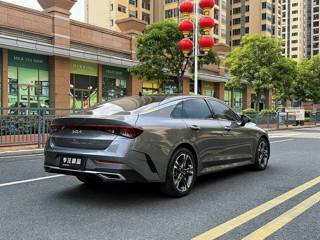 Kia K5 — миниатюра 9