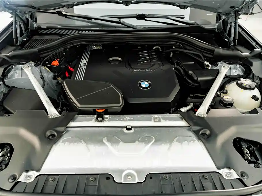 BMW X4 — миниатюра 24