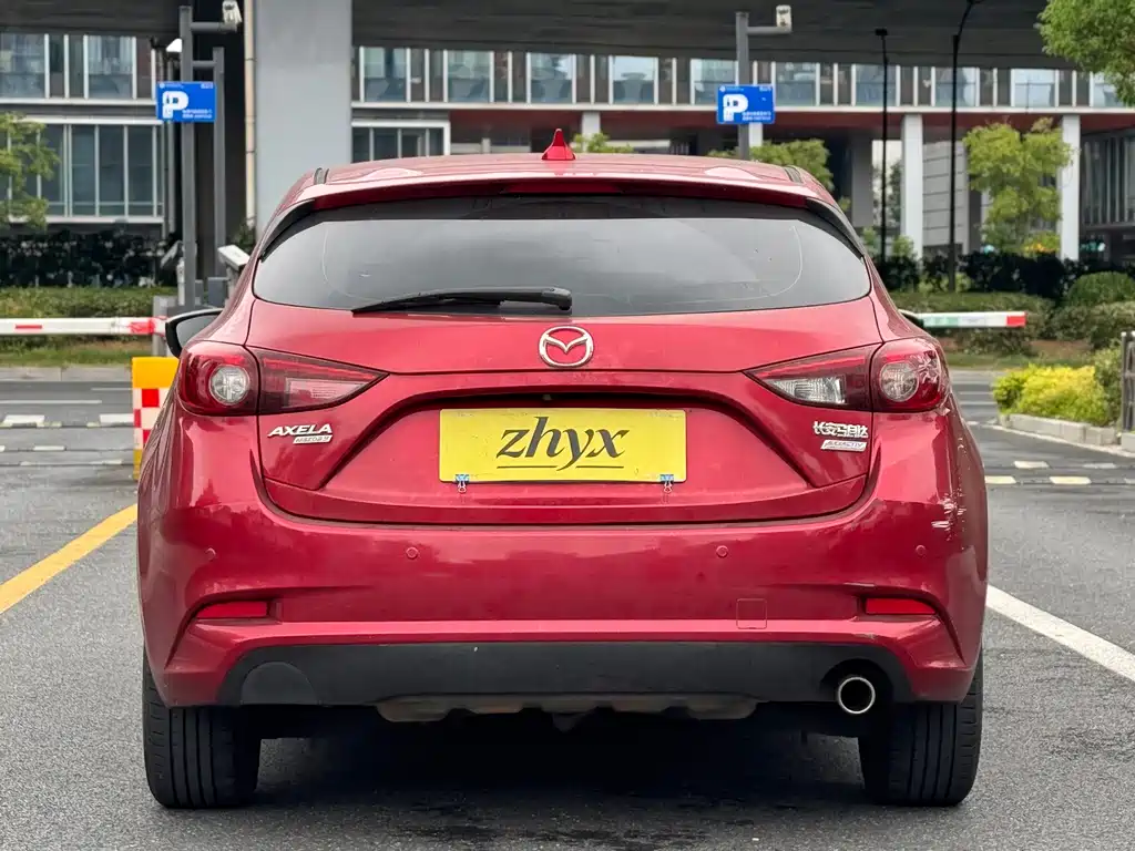 Mazda 3 Axela — миниатюра 6