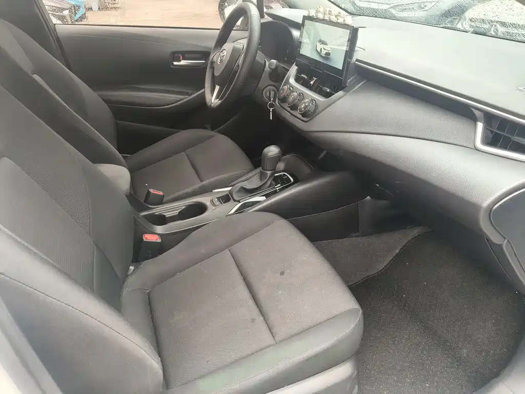 Toyota Corolla — миниатюра 7