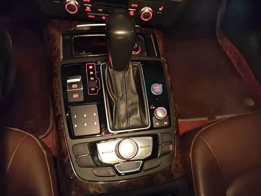 Audi A6L — миниатюра 7