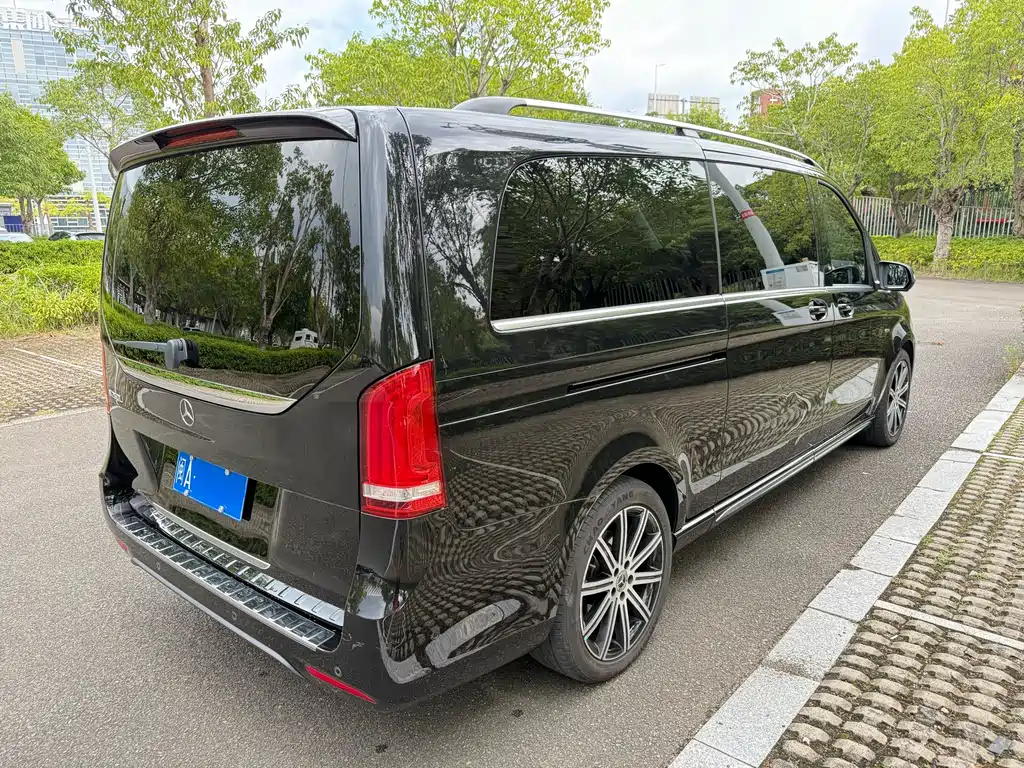 Mercedes-Benz V-Class — миниатюра 4