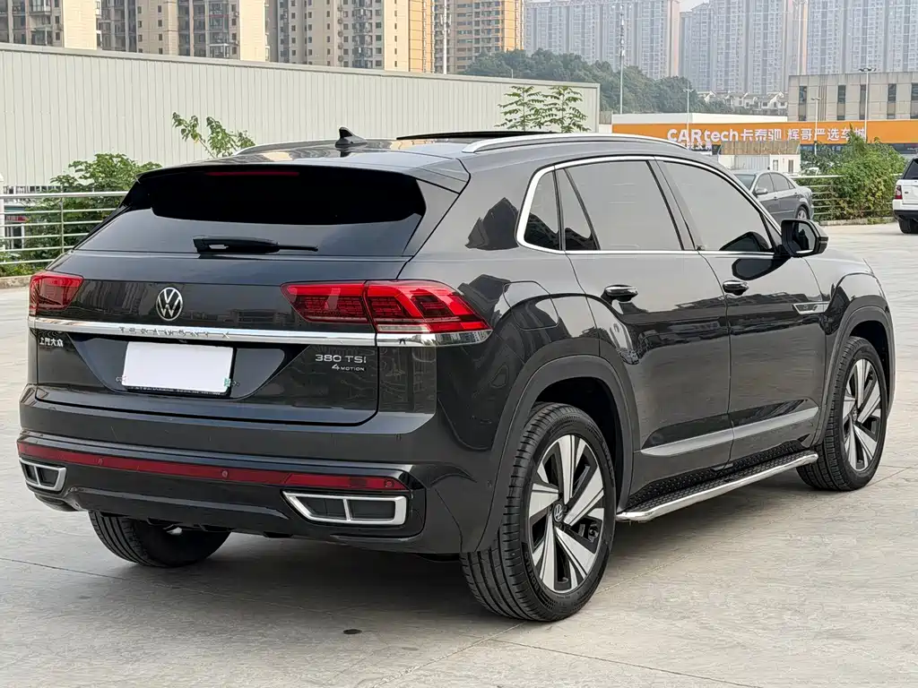 Volkswagen Teramont — миниатюра 5